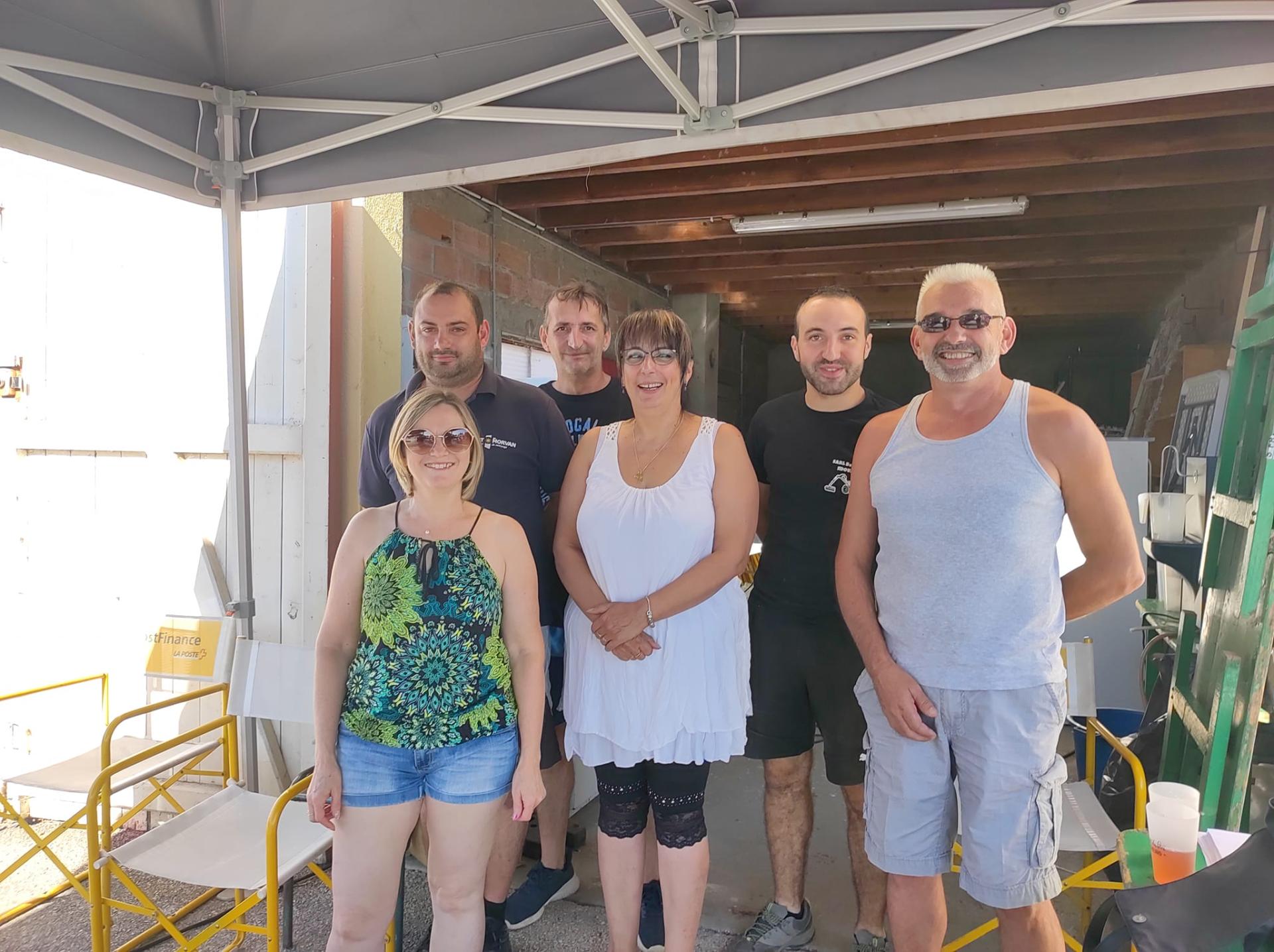 Le comité à l'accueil au Champ de foire